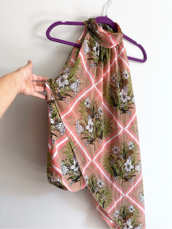 7Th Avenue Design Studio Tops - Dramatic Flowing Sleeveless Asymmetric Halter Top in Floral Print and Long Trail